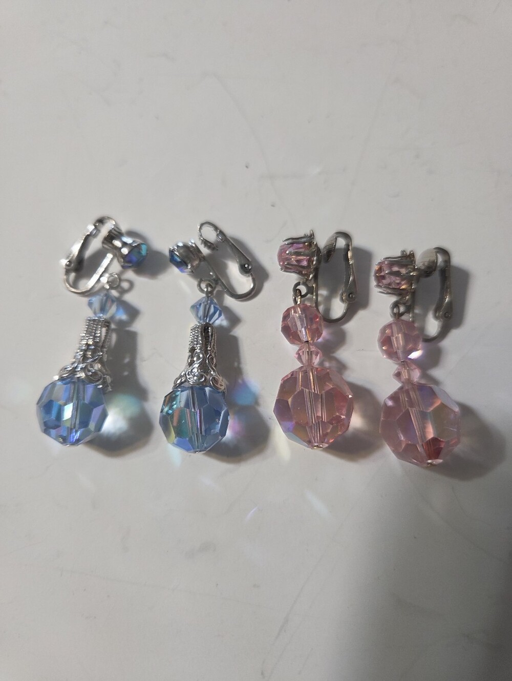 vtg 50s 60s AB faceted blue pink dangle crystal clip silver tone earrings 2pc